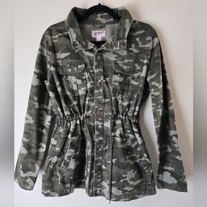 Arizona y2k 2000s cotton camo jacket size medium